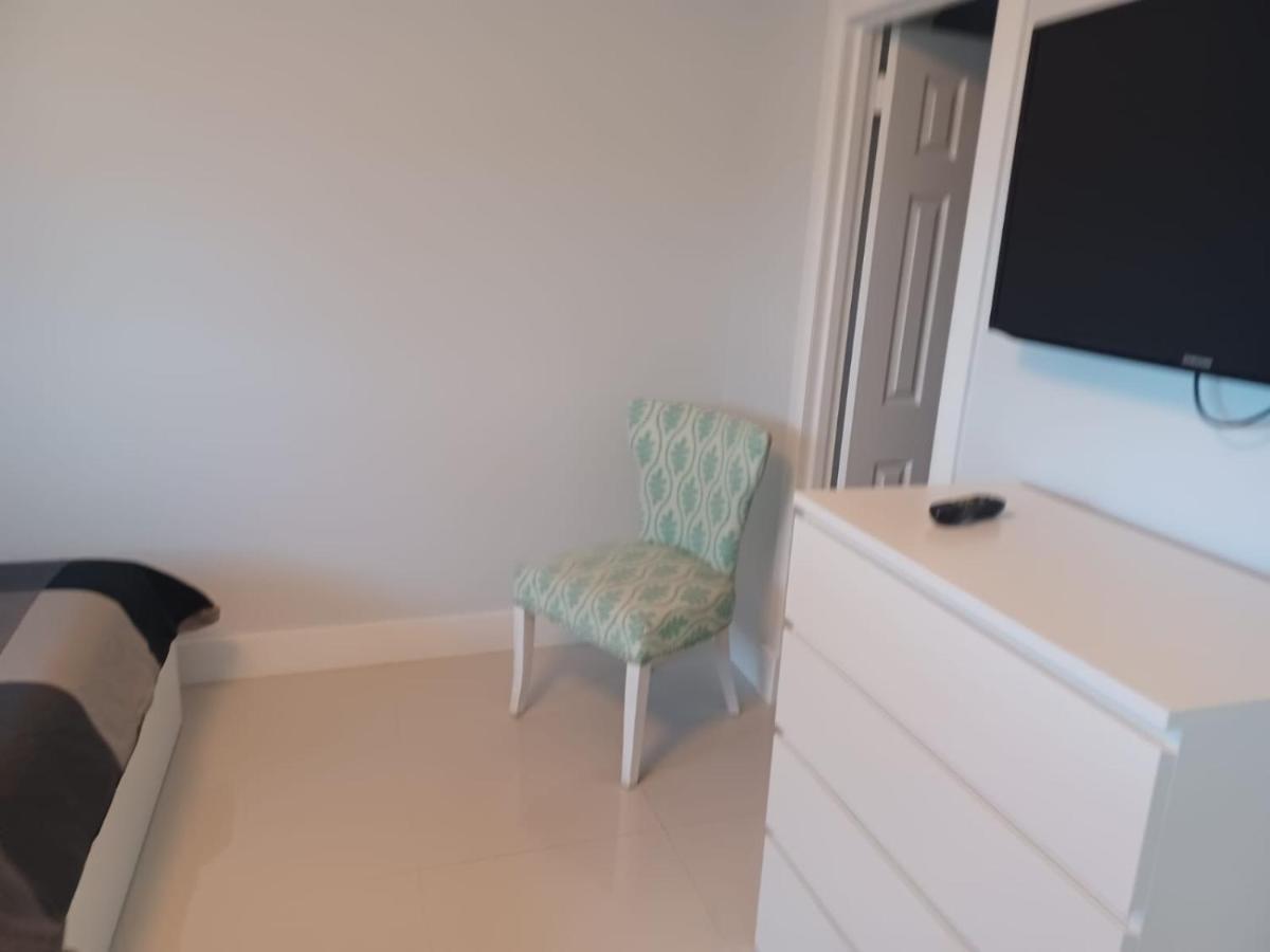 Hollywood On Beach Apartment 외부 사진