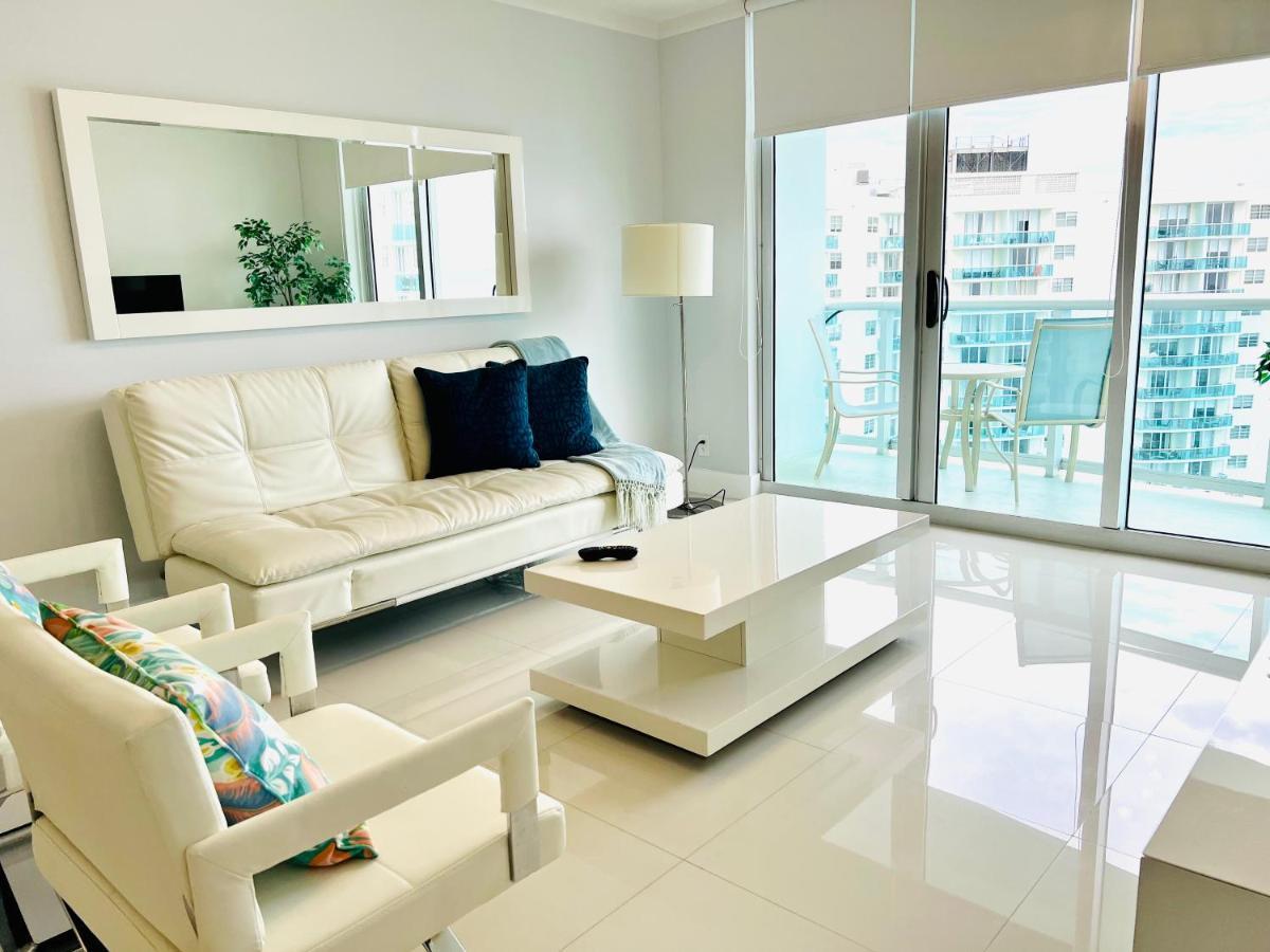Hollywood On Beach Apartment 외부 사진