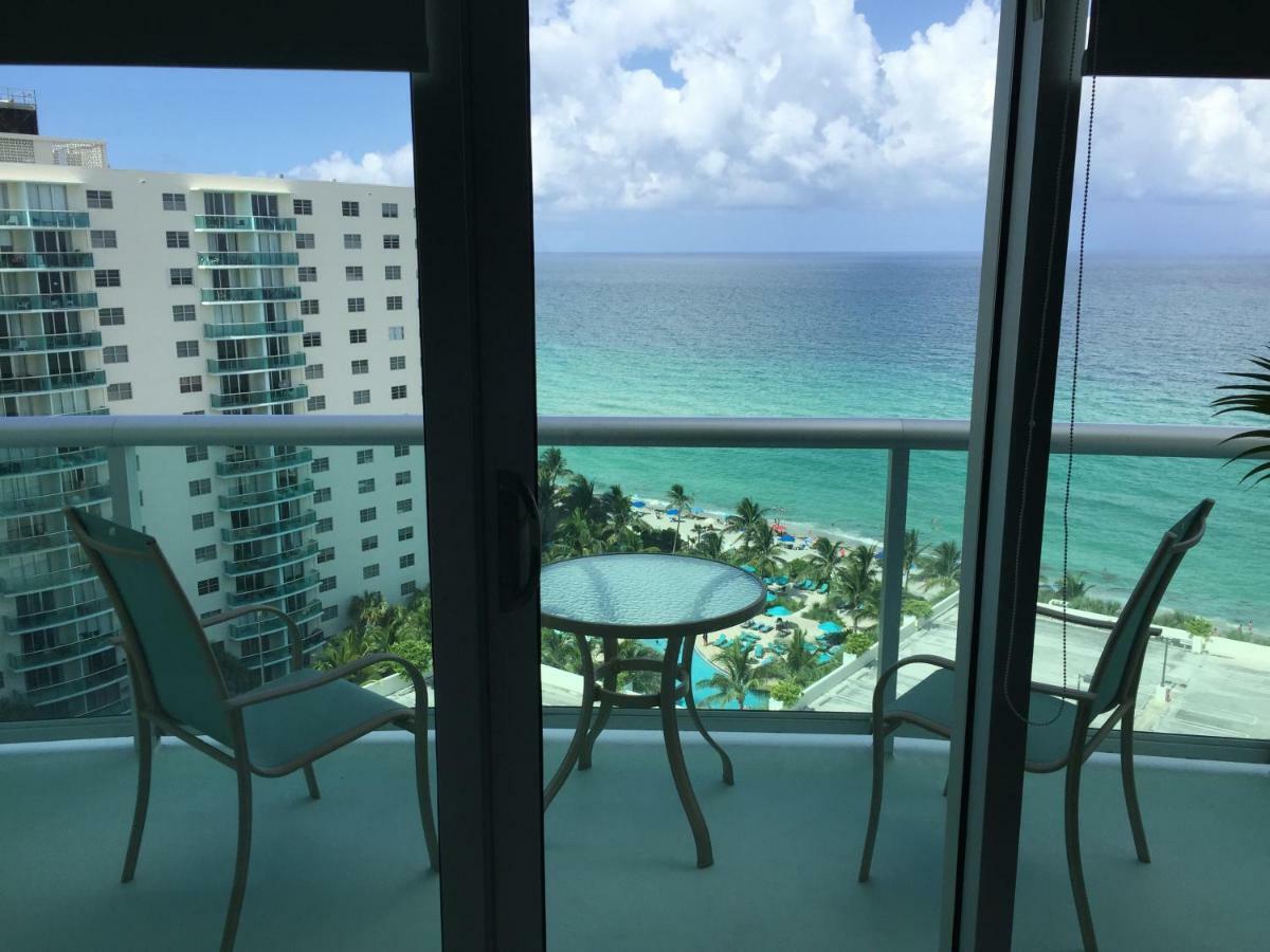 Hollywood On Beach Apartment 외부 사진